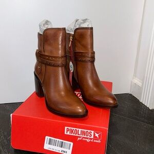 Pikolinos Brown Leather Boots